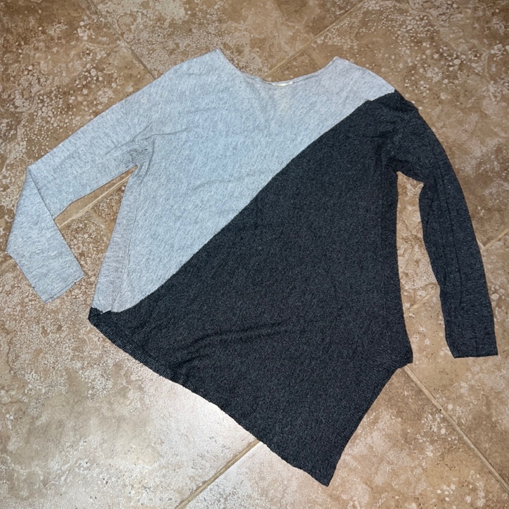 Two color long sleeve